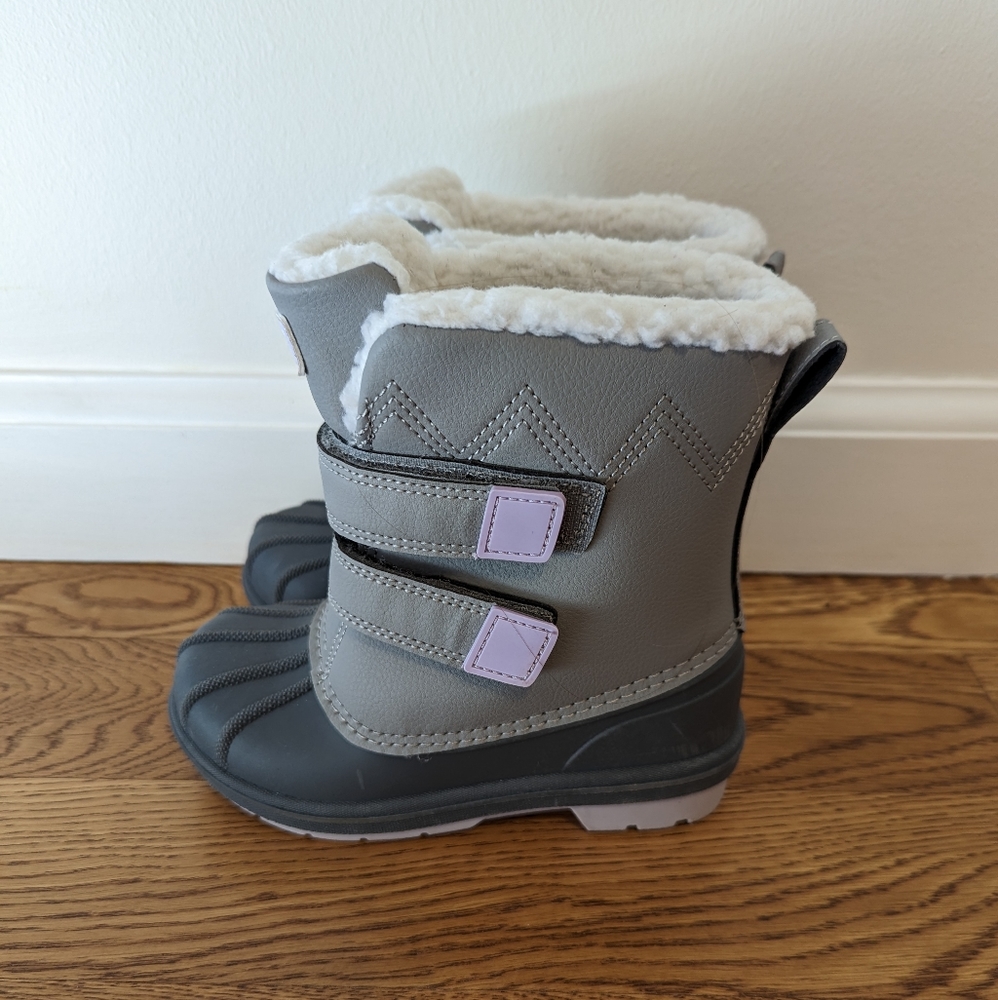 Cat & Jack Gray and Purple Snow Boots - Toddler/Little Kid Size 10